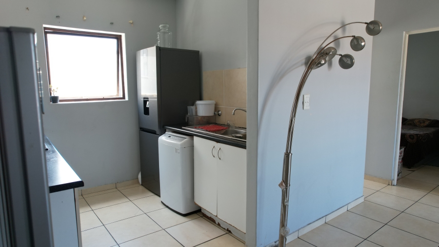 2 Bedroom Property for Sale in Parklands East Western Cape